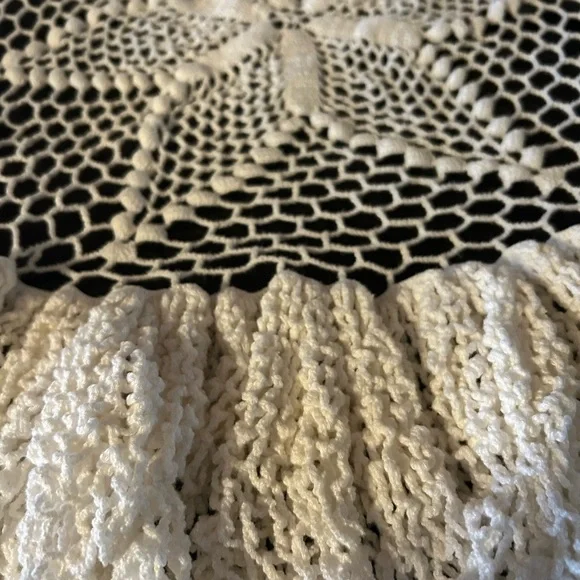 Handmade Crochet White Doily With Ruffled Border Decorative Home - Picture 3 of 6